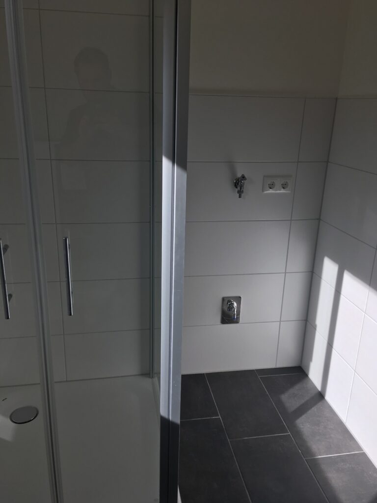 KR Wohnbau, Neubau mit 7 Wohnungen, Holzhaus, Obernzenn
