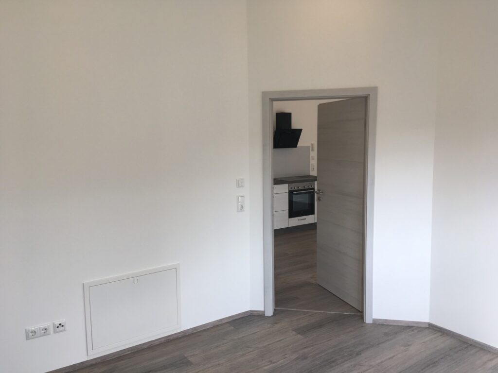 KR Wohnbau, Neubau mit 7 Wohnungen, Holzhaus, Obernzenn