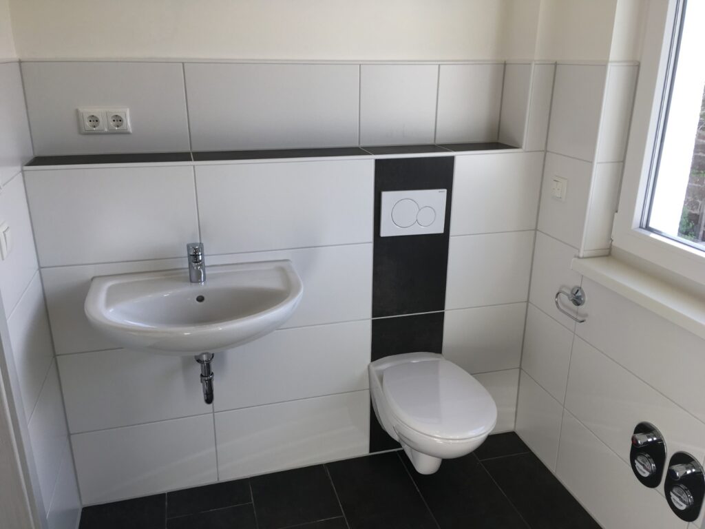 KR Wohnbau, Neubau mit 7 Wohnungen, Holzhaus, Obernzenn