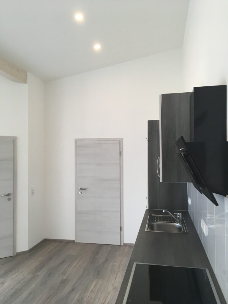 KR Wohnbau, Neubau mit 7 Wohnungen, Holzhaus, Obernzenn