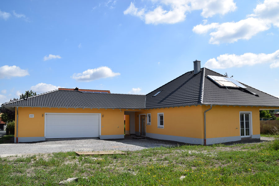 KR Wohnbau, Einfamilienhaus, Bungalow, Oberdachstetten